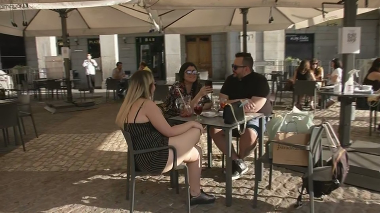 La mayoría de las terrazas de la Plaza Mayor continúan cerradas