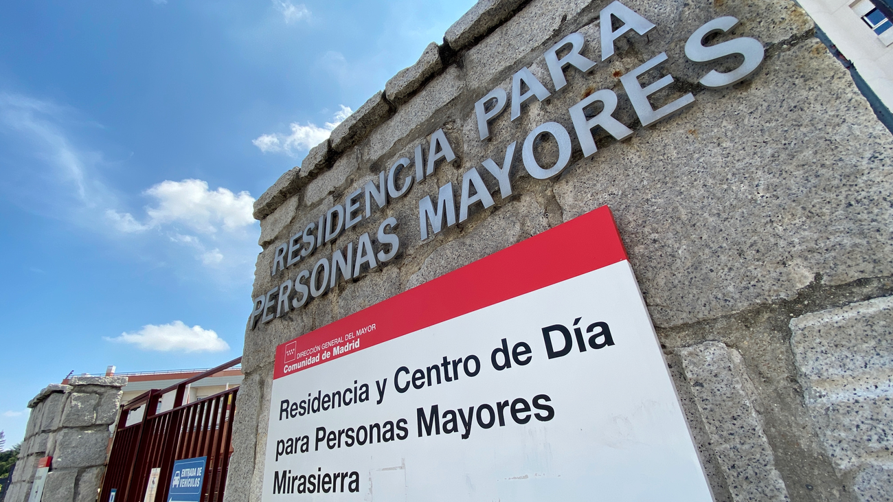 5.972 mayores han muerto en las residencias madrileñas por Covid