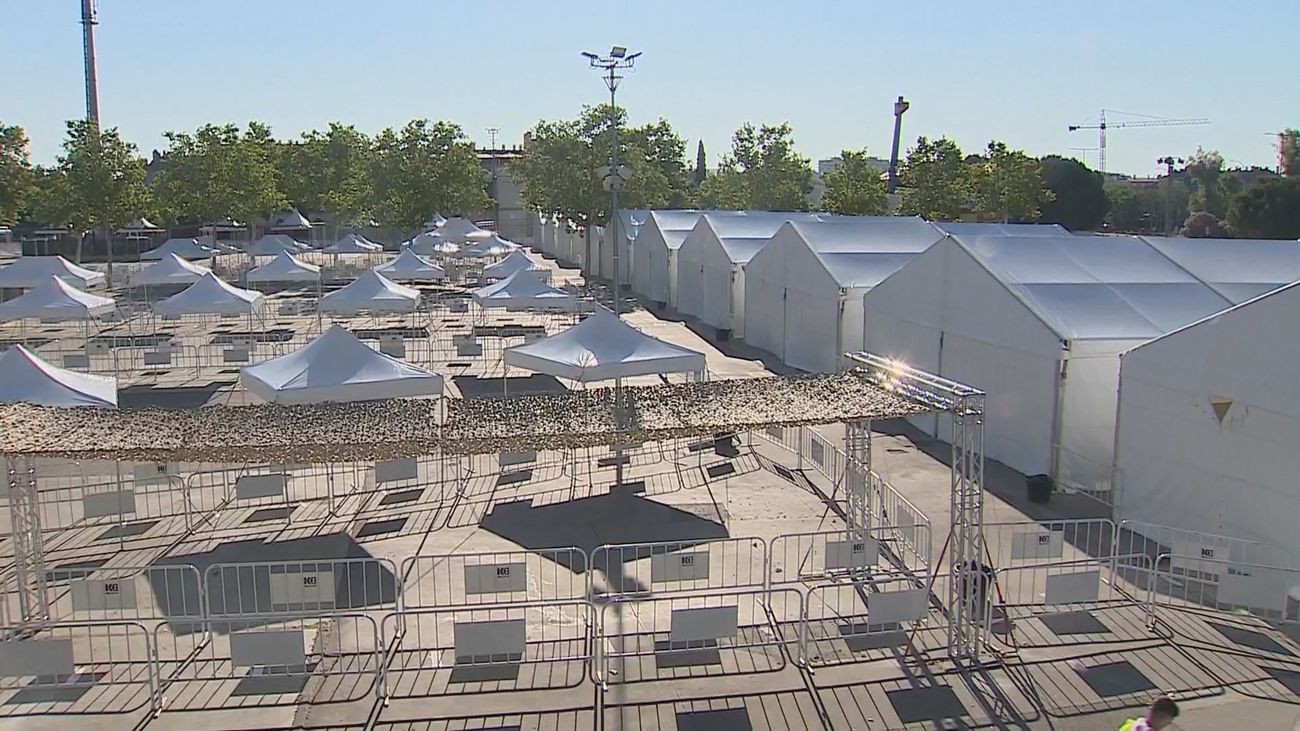 Carpas en el recinto ferial de Torrejón de Ardoz donde se quiere hacer el test serológico masivo a toda la población