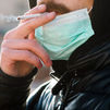 Tabaco y coronavirus: las gotitas que transmiten el covid