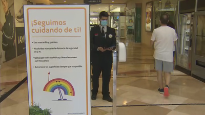 Los centros comerciales de Madrid se preparan para reabrir con el 40% de aforo