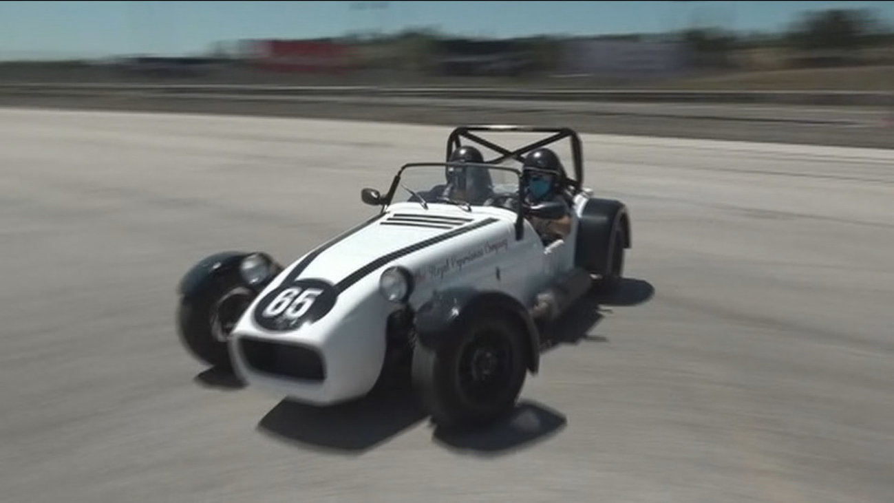 Reabre el Circuito del Jarama para la práctica de conducción deportiva