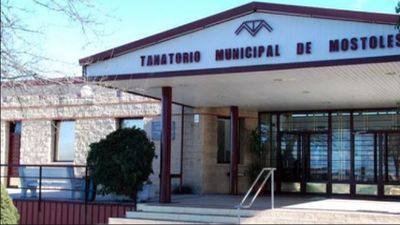 Móstoles reabre su cementerio con un estricto protocolo de seguridad