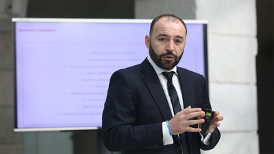 La Comunidad presenta un plan para tratar de recuperar en 2021 todo el empleo perdido