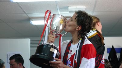 Sonia Bermúdez, el adiós de una estrella del fútbol femenino