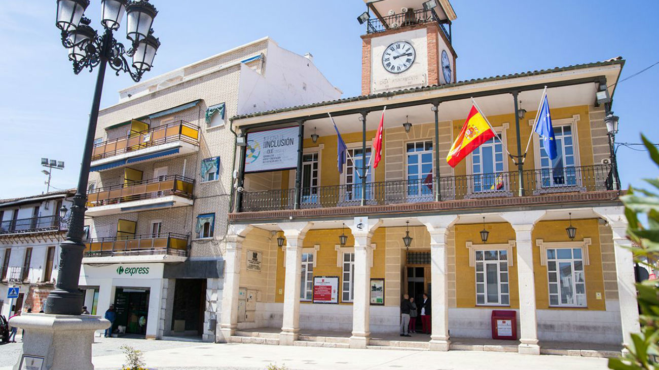 Exteriores edificio del Ayuntamiento de Morata de Tajuña