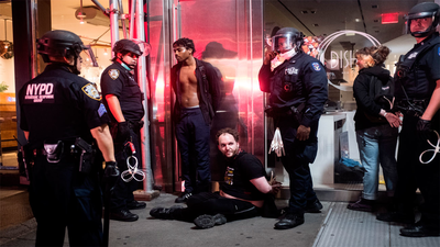 Nueva noche de protesta en EEUU y críticas contra Trump de expresidentes y del exjefe Pentágono