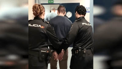 Detenidos cuatro ladrones de farmacias en Leganés por el método del ‘alcantarillazo’