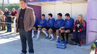 Descubrimos al 'Mono' Burgos entrenador del Carabanchel