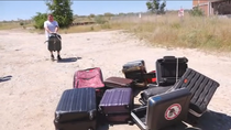 Maletas abandonadas en Villaviciosa de Odón