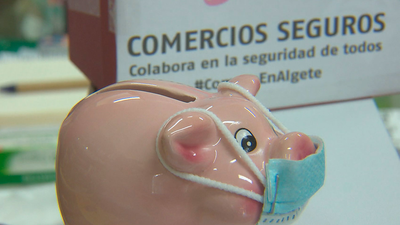 Los vecinos de Algete  ayudan con pequeñas aportaciones a sus 'Comercios Seguros'