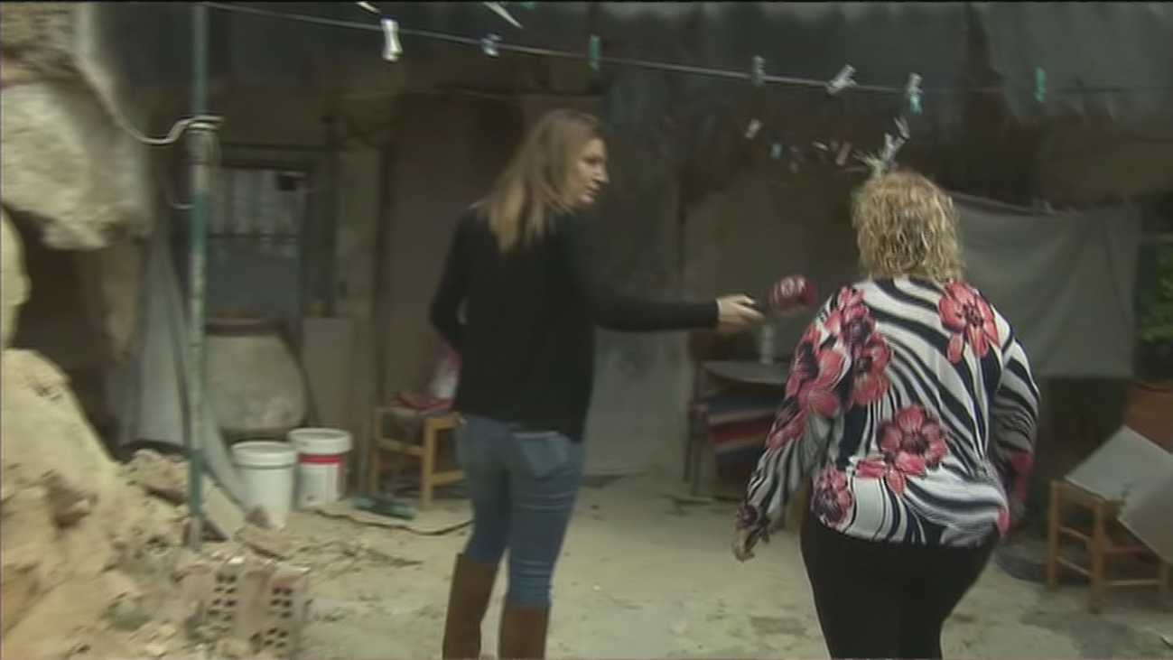 Pide ayuda para reparar su casa-cueva con peligro de derrumbe en Fuentidueña de Tajo