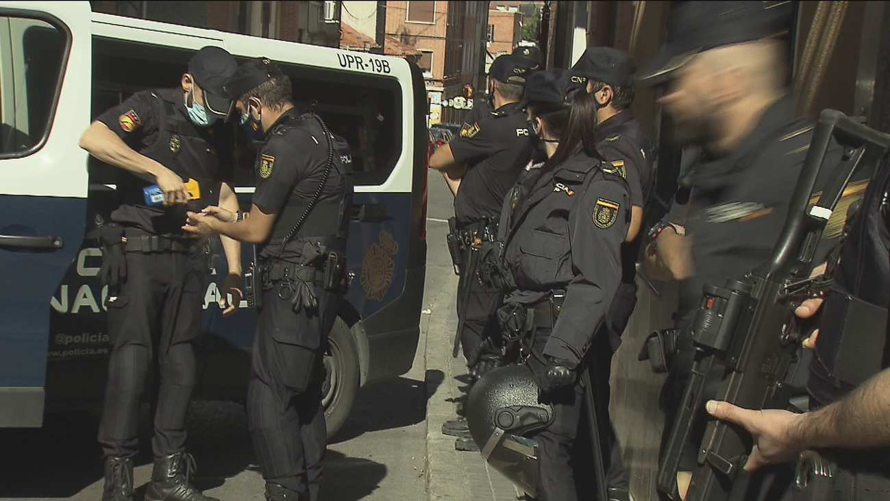 Golpe a la banda latina de los trinitarios en el distrito de Tetuán