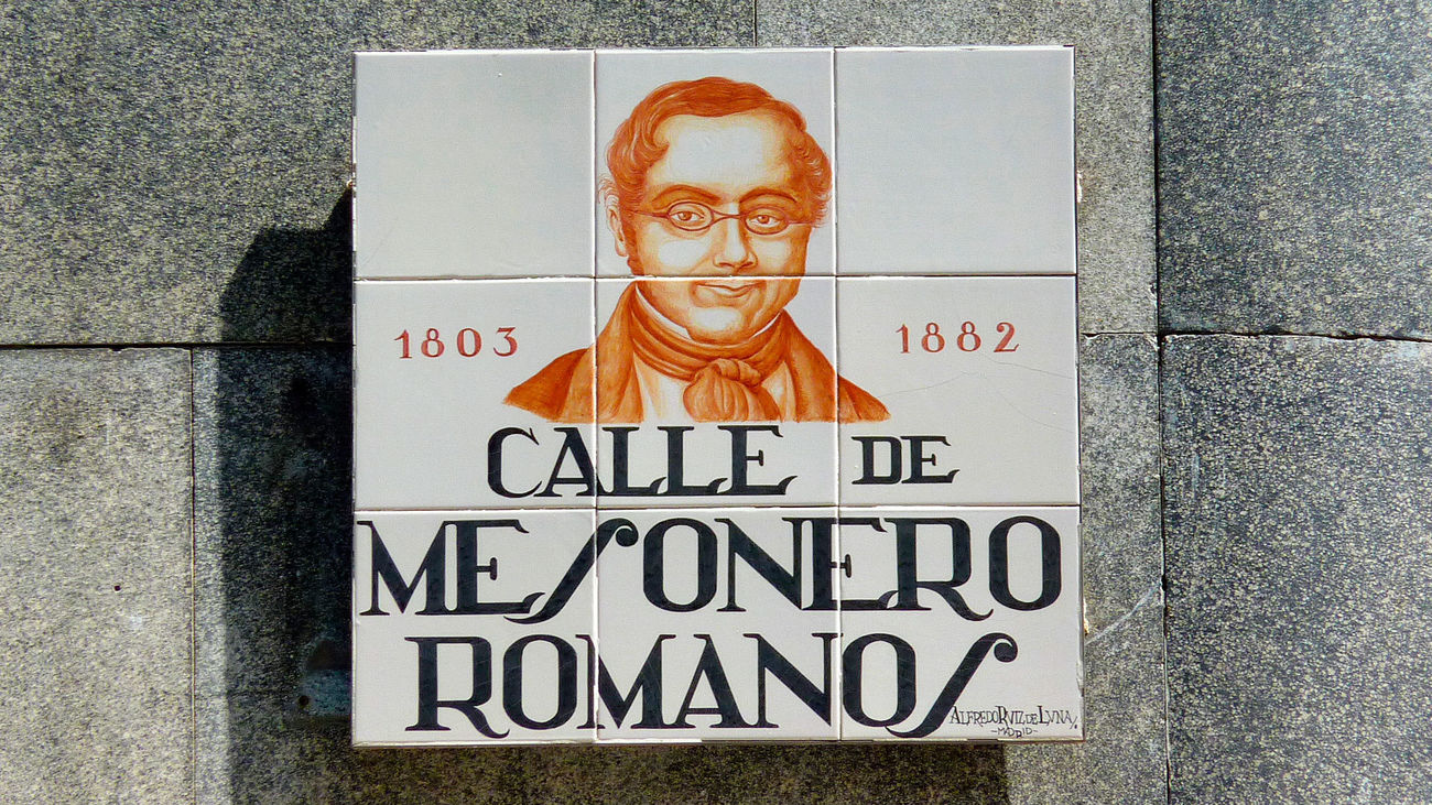 Placa de la calle de Mesoneros Romanos en Madrid