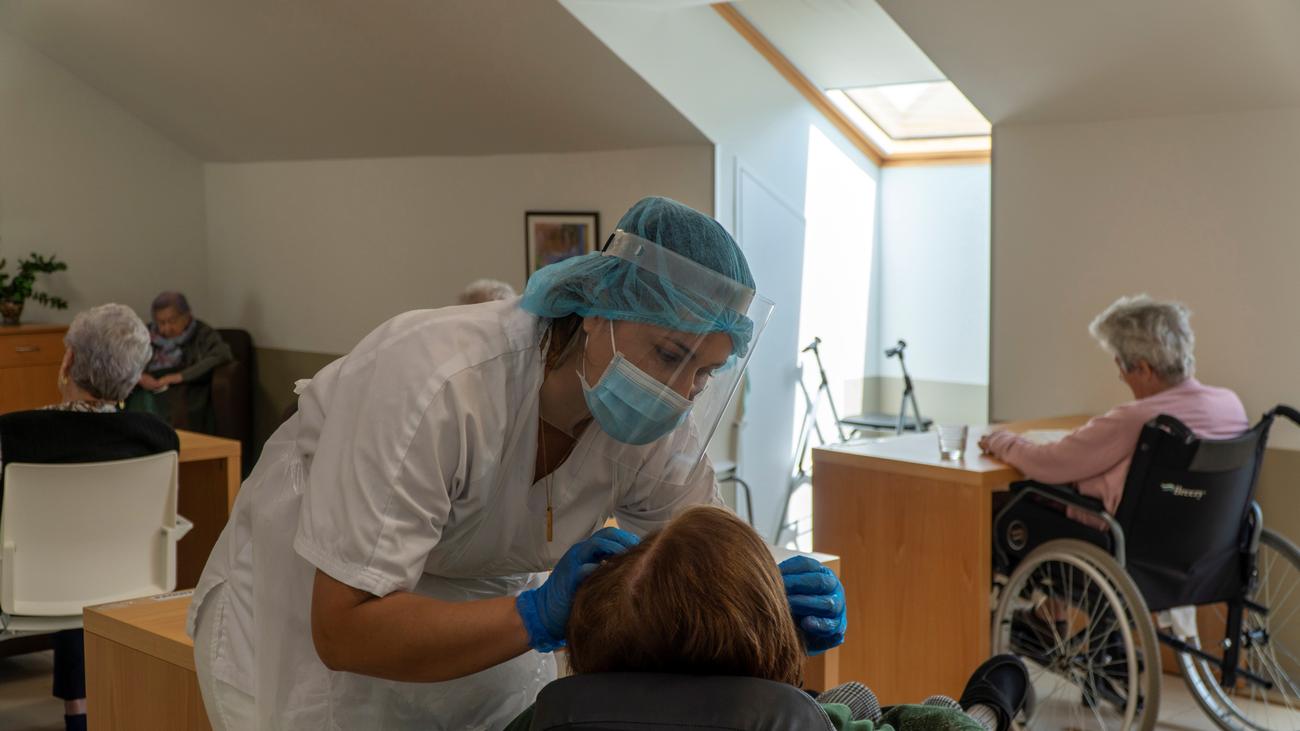 Hipertensión, diabetes y asma,  las patologías previas más comunes en los enfermos madrileños de Covid-19