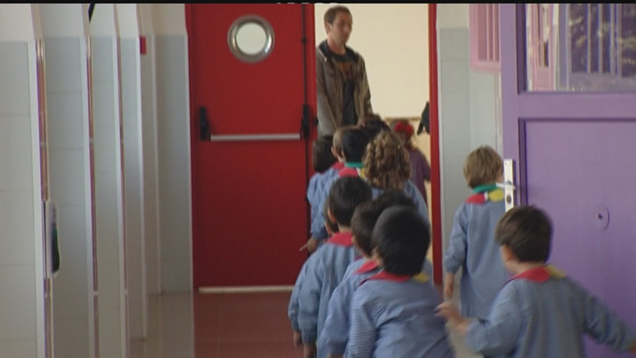 Los más pequeños volverán al cole en septiembre sin distancia ni mascarillas