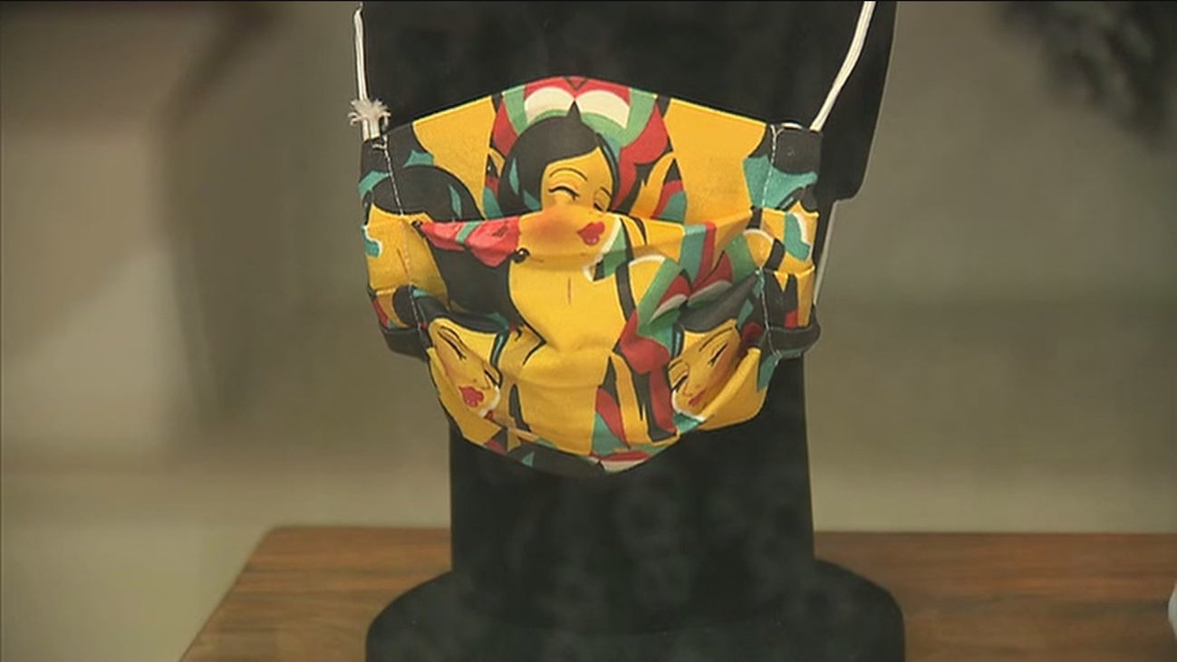 Las mascarillas más de moda marcan tendencia con lunares y diseños atrevidos