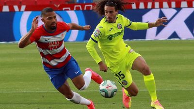 2-1. Dos errores castigan al Getafe ante el Granada