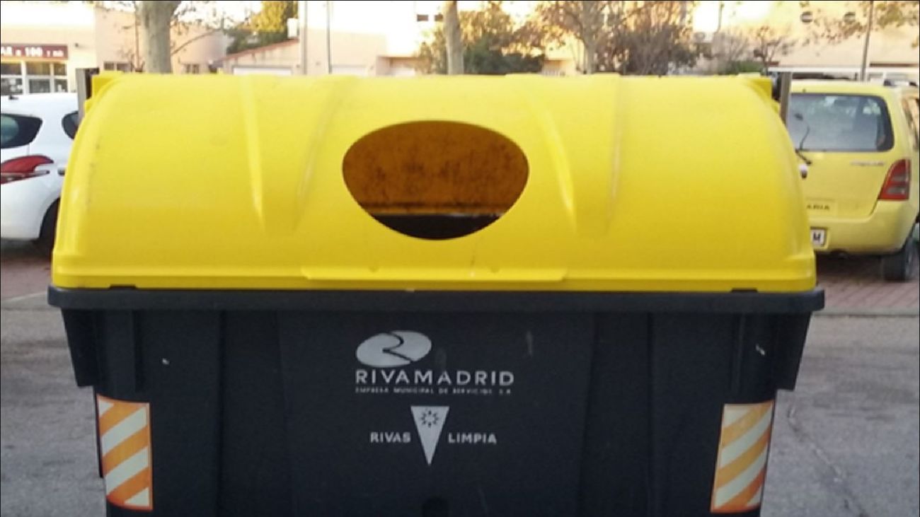 Rivas Vaciamadrid estudia encargarse de la gestión de residuos de vidrio, envases y ropa