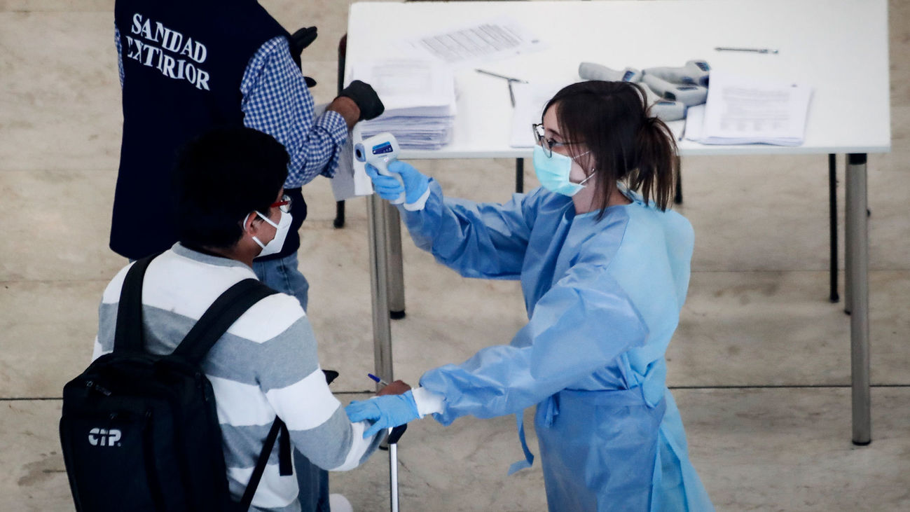 "Los test PCR no son prácticos y no nos van a salvar de los contagios"