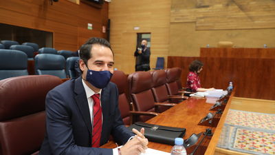 Aguado anuncia que Madrid propondrá reducir el IVA en mascarillas y geles al 4%