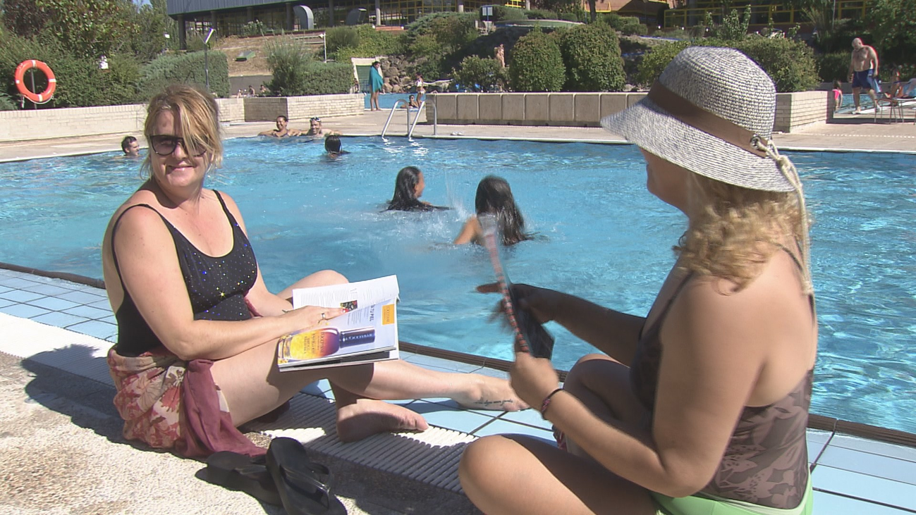 Primeros chapuzones en piscinas de Madrid, de momento en Sanse y Alcobendas