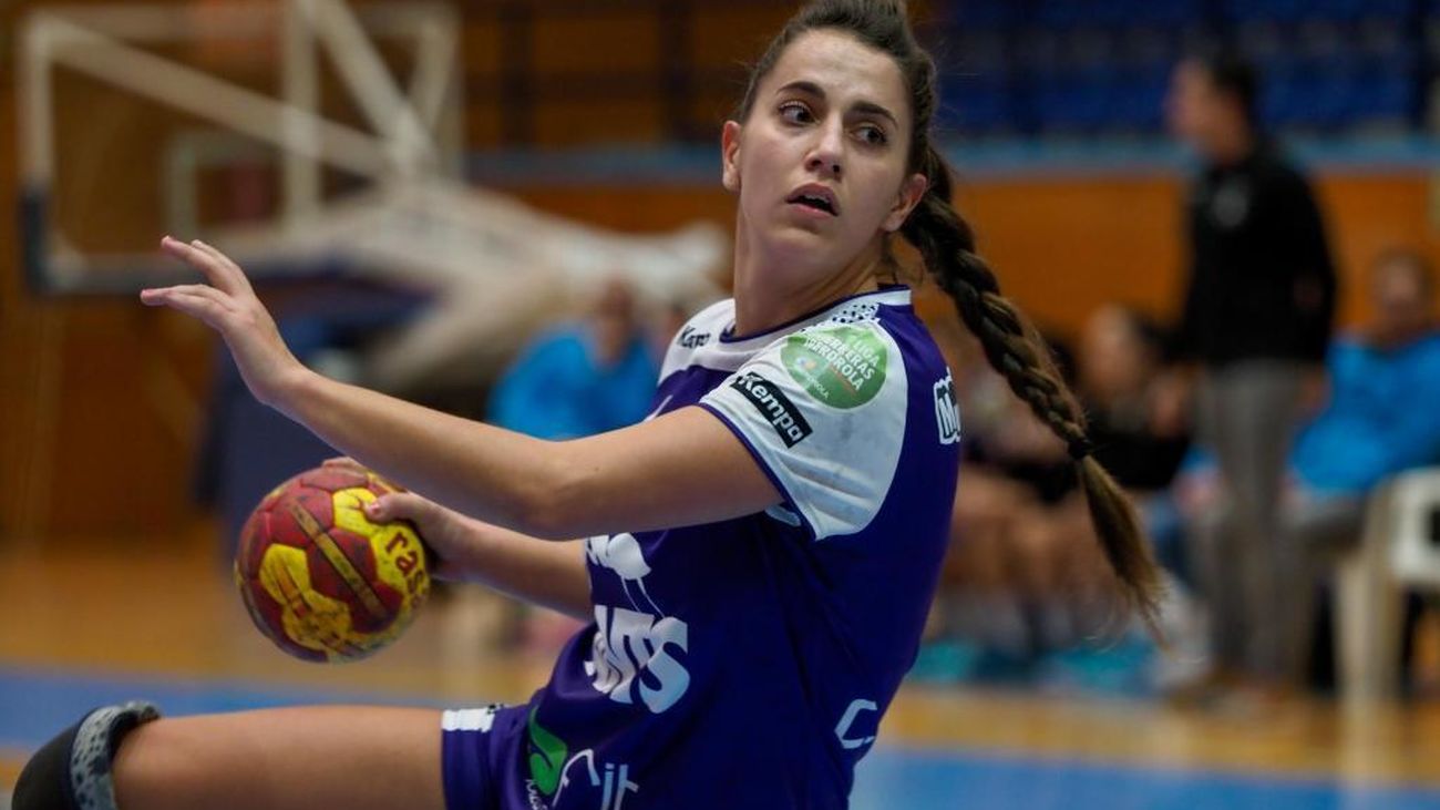 Carmen Campos, del Balonmano Base Villaverde a Francia