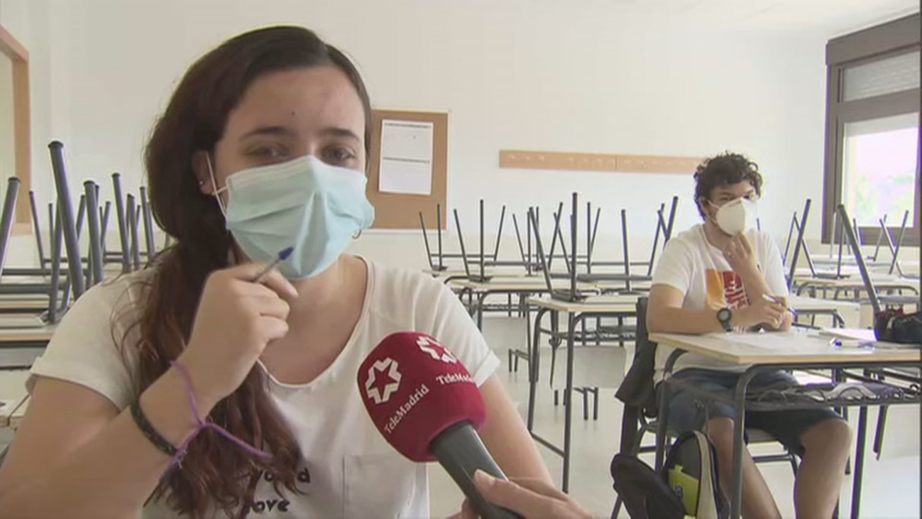 Vuelta voluntaria a clase en los institutos de Madrid, con la la vista puesta en la EvAU