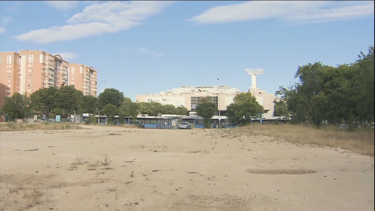 El Pleno de Hortaleza paraliza para su evaluación el proyecto de parking en Mar de Cristal