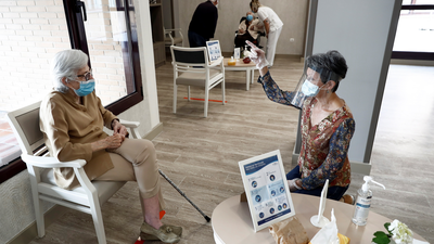 ¿Tasa Covid en residencias?  "Es una decisión de cada empresa y de cada residente"