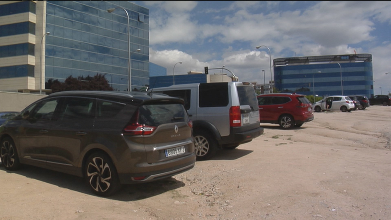 Vecinos de Hortaleza se movilizan contra el aparcamiento disuasorio de Mar de Cristal