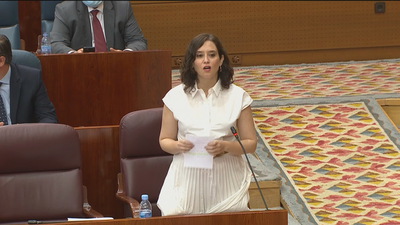 Ayuso asegura que si no fuera por su gestión, habría "el triple" de sanitarios contagiados y de fallecidos