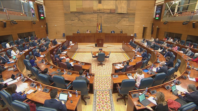 Las residencias siguen centrando el debate político en Madrid
