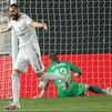 3-0.  Benzema y Asensio responden al Valencia con firmeza