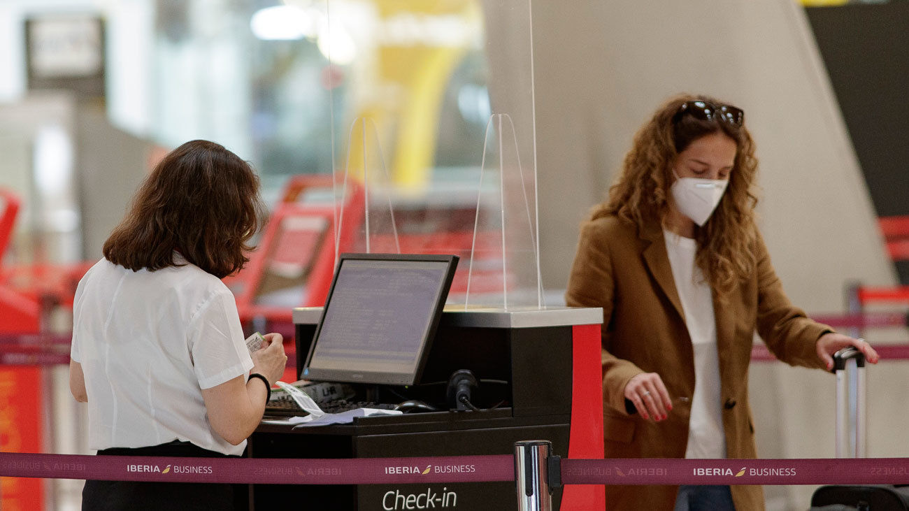 La Comunidad de Madrid insiste en reclamar un "plan específico" en Barajas