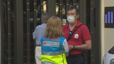 Vecinos del parricida de Chamberí le vieron ensangrentado, tratando de huir