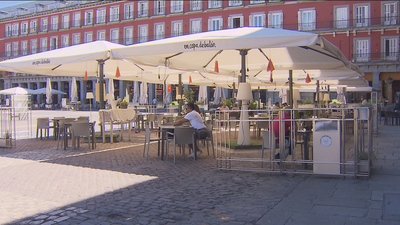 La crisis en la hostelería provoca el cierre de 55.000 locales en toda España