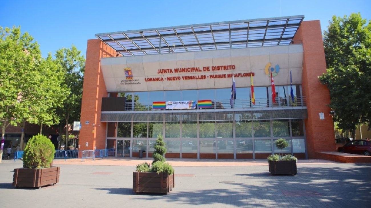 Arranca la peatonalización de dos plazas en Fuenlabrada para 'robarle' espacio al tráfico rodado