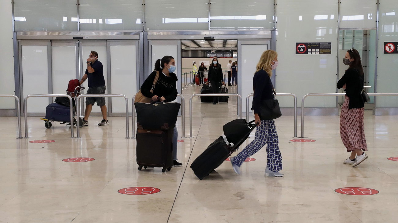 ¿Seguridad en Barajas? "Las PCR en  origen antes de los vuelos son un filtro real de seguridad"