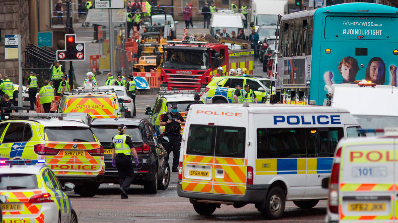 La Policía abate a un hombre que asaltó un hotel de Glasgow con un cuchillo