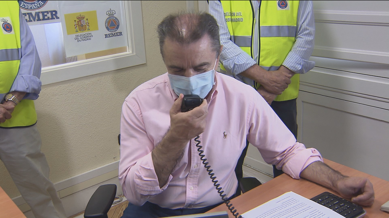 Franco agradece el trabajo de los voluntarios de la Red Nacional de Radio de Emergencias