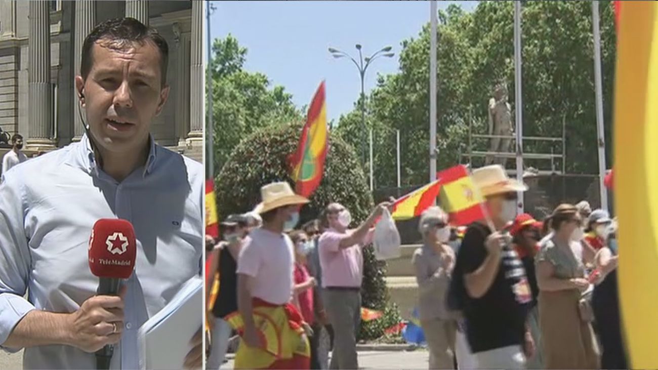 La protesta de Núñez de Balboa reclama en una marcha la dimisión del Gobierno