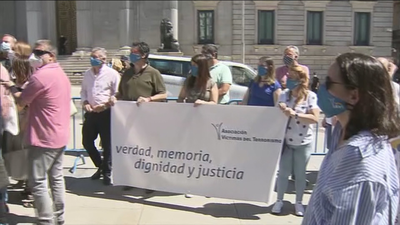 Las víctimas del terrorismo critican los pactos del Gobierno con Bildu: "No todo vale para gobernar"