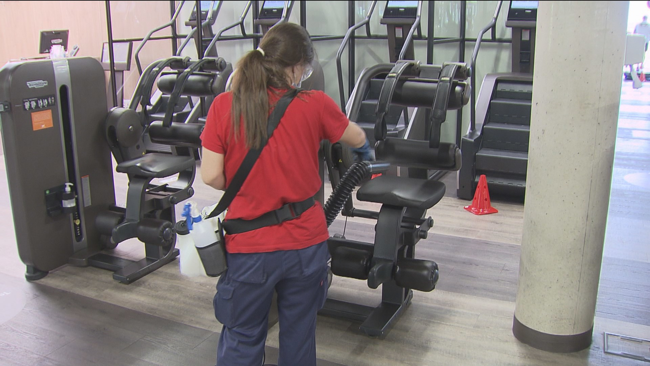 Primera semana de los gimnasios madrileños abiertos con estrictas medidas de higiene