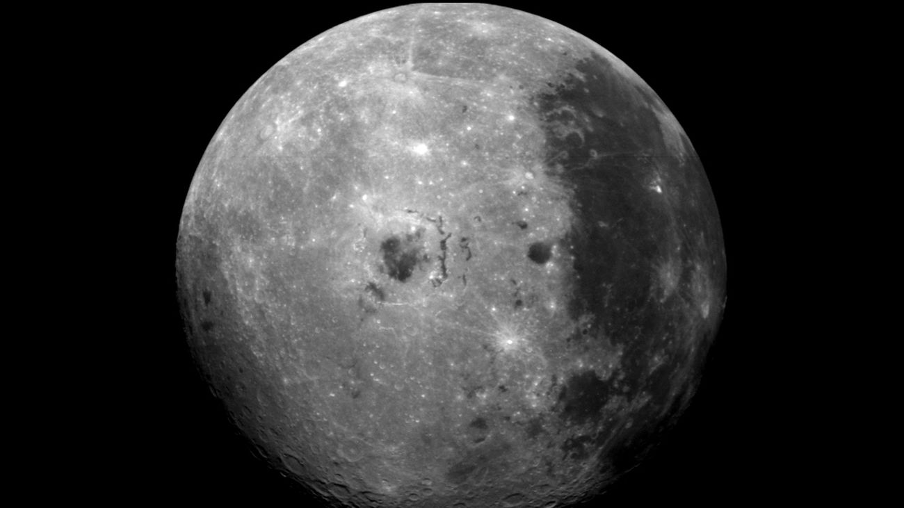 El misterio de la cara oculta de la luna