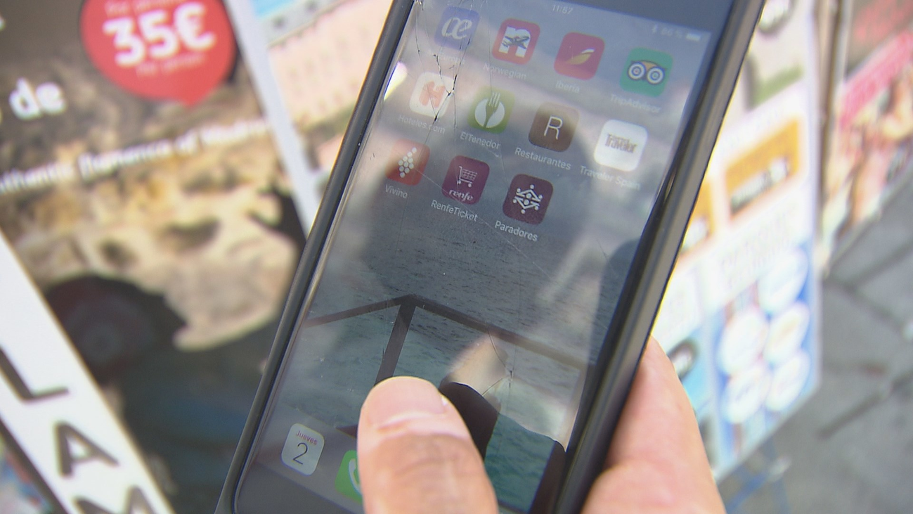 España simulará a partir del día 10 tres oleadas de Covid para probar la App