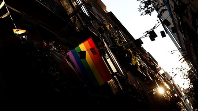 ¿Un Orgullo sin banderas? "Es un agravio para todas las personas, no solo para las LGTBI"