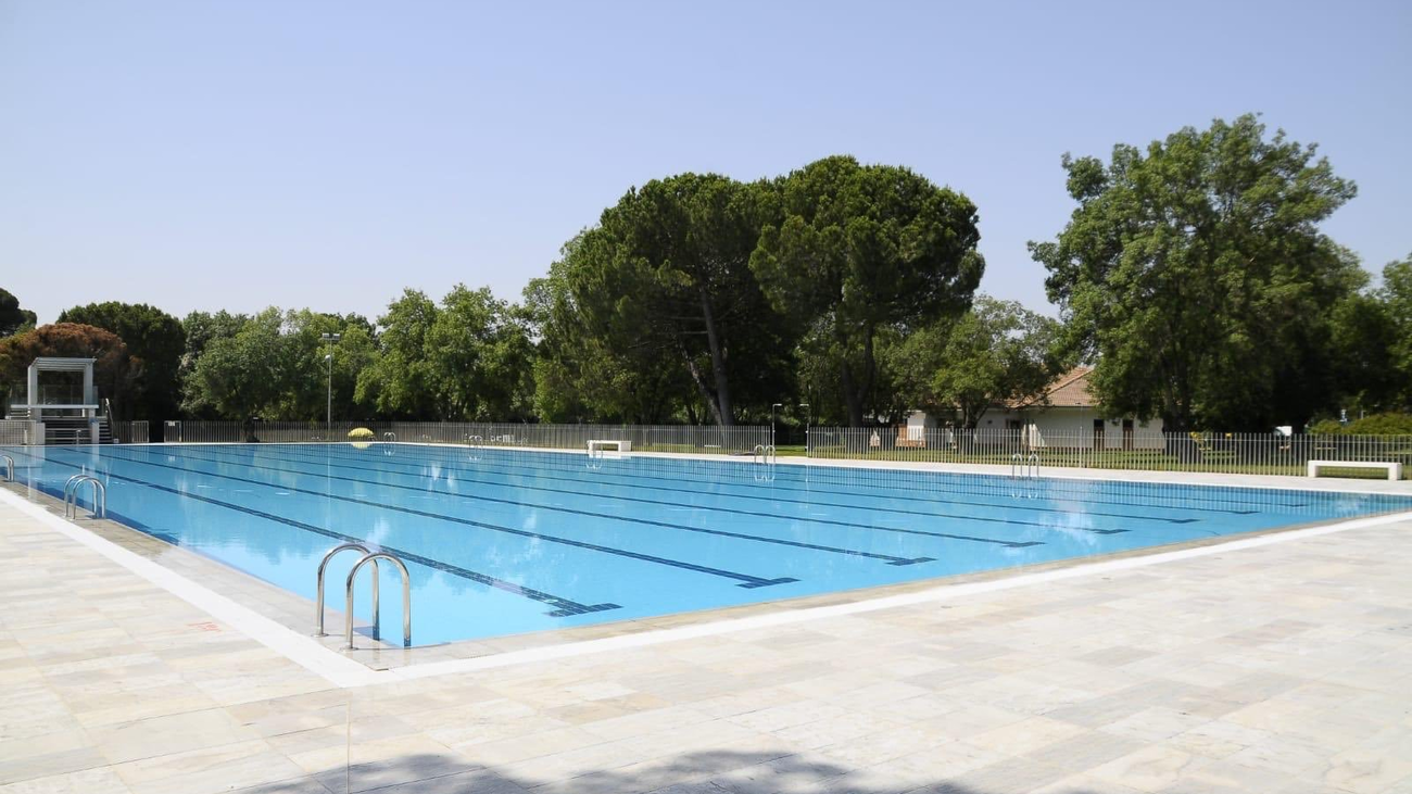 La piscina de Boadilla cobrará un 50% más en el precio de la entrada a los no empadronados