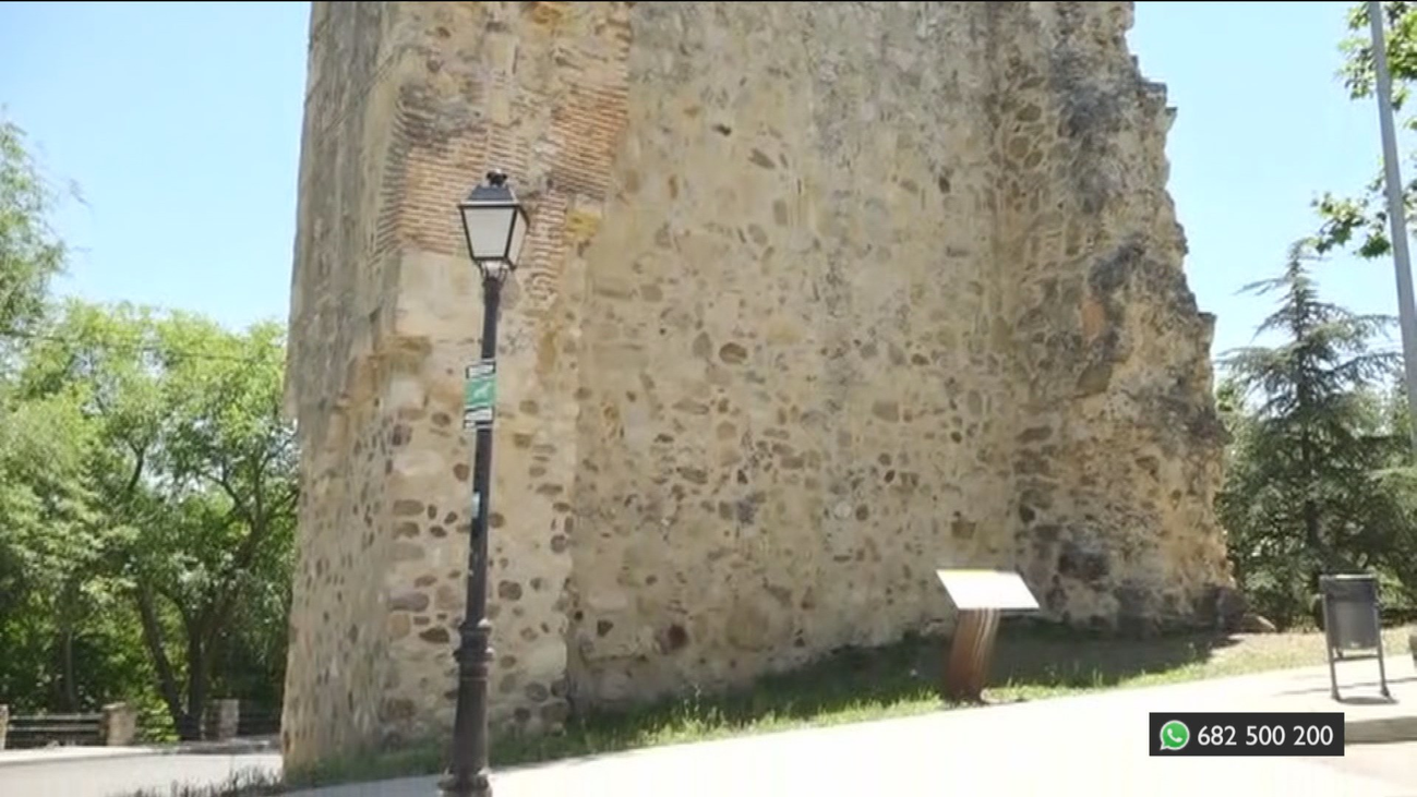 Hallan restos de piedras visigodas en la muralla de Talamanca de Jarama