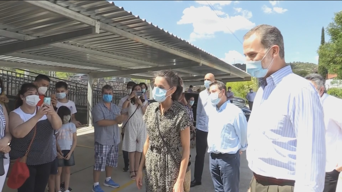 Los Reyes vuelven a Cuenca, donde iniciaron su luna de miel, en su gira autonómica por el Covid 19